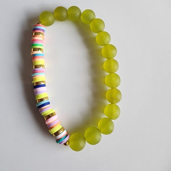 Colorful Beaded Bracelet - Picture 1 of 4